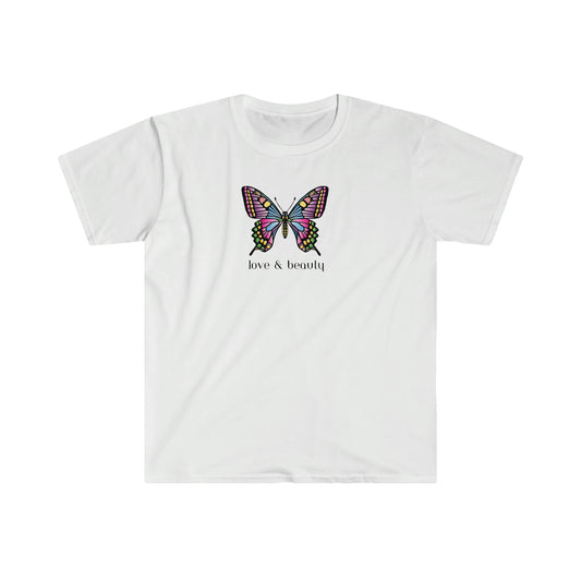 T-Shirt Gildan Love Beauty Butterfly Unisex Softstyle T-Shirt Gift for Her Womens Girls Summer Graphic